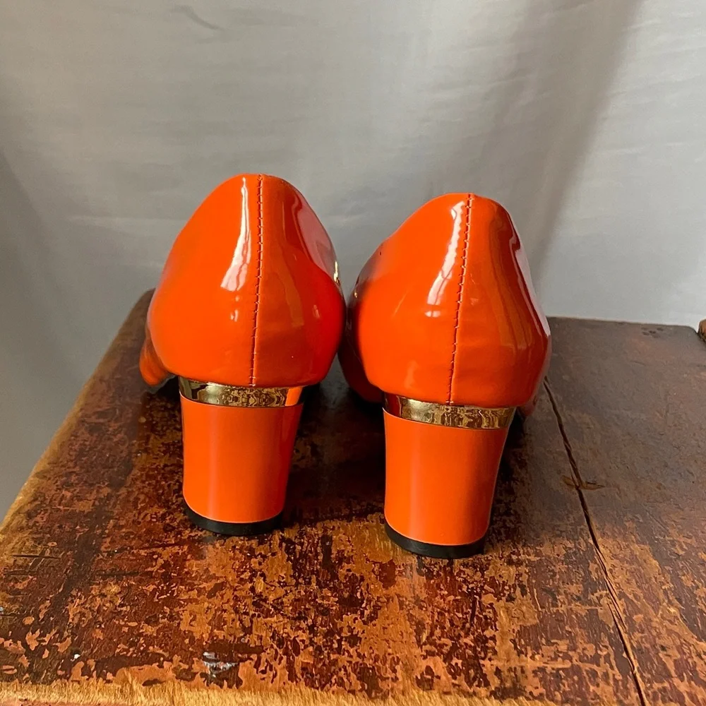 Orange shoes, size 8.5 - Picture 5 of 10
